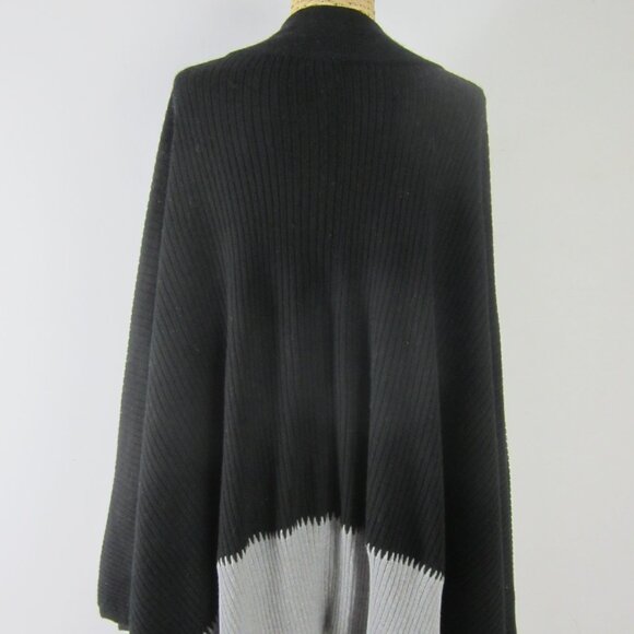 Lululemon On the Go Merino Wool Knit Poncho Sweater OS 1/4 Zip Ribbed Black Gray - Picture 8 of 10